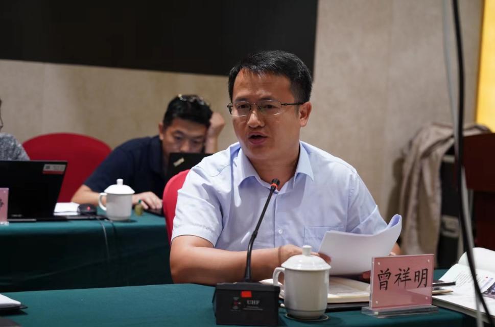 以經(jīng)濟體制改革為牽引   持續推進(jìn)城鄉融合發(fā)展   ——中國城鎮化促進(jìn)會(huì )學(xué)習貫徹二十屆三中全會(huì )精神座談會(huì )發(fā)言摘要