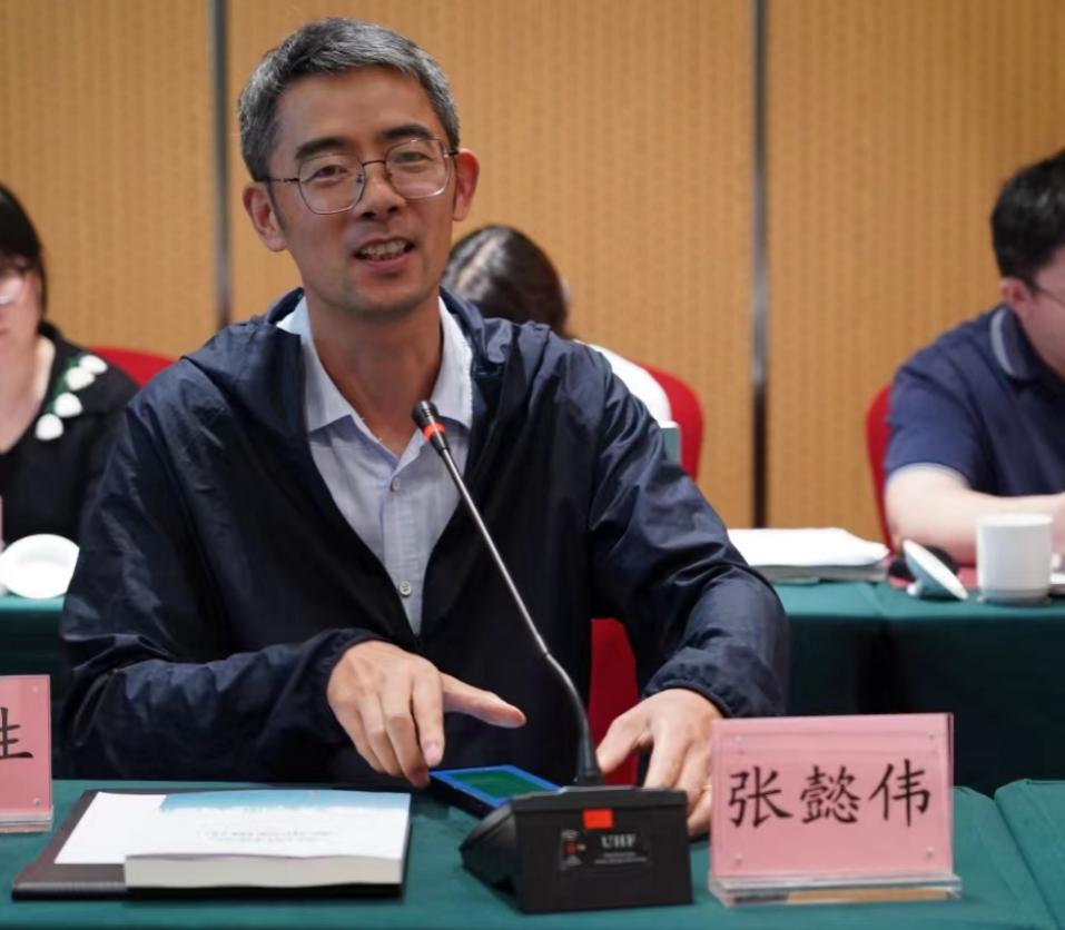 以經(jīng)濟體制改革為牽引   持續推進(jìn)城鄉融合發(fā)展   ——中國城鎮化促進(jìn)會(huì )學(xué)習貫徹二十屆三中全會(huì )精神座談會(huì )發(fā)言摘要